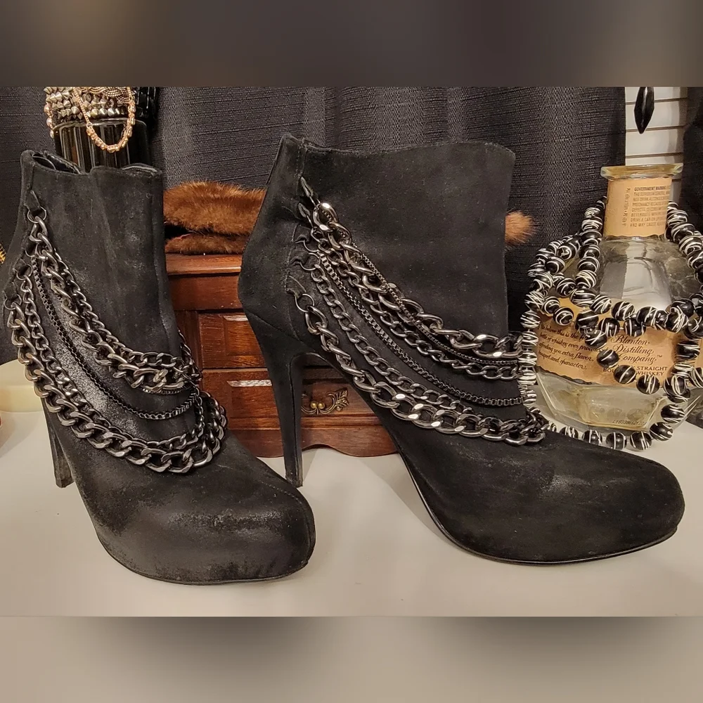 Michael Leather Chain Drape Stiletto Ankle Boots - Picture 2 of 4